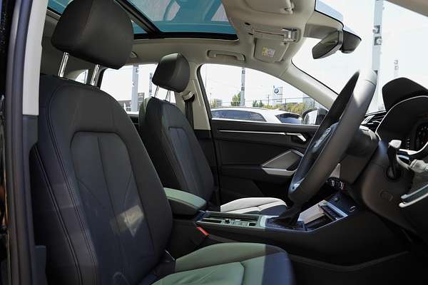 2024 Audi Q3 35 TFSI S line edition F3