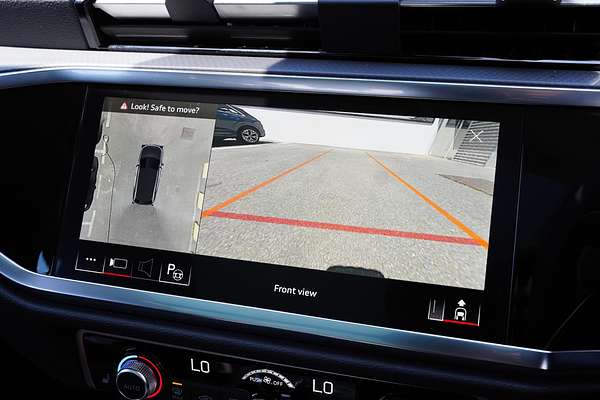 2024 Audi Q3 35 TFSI S line edition F3