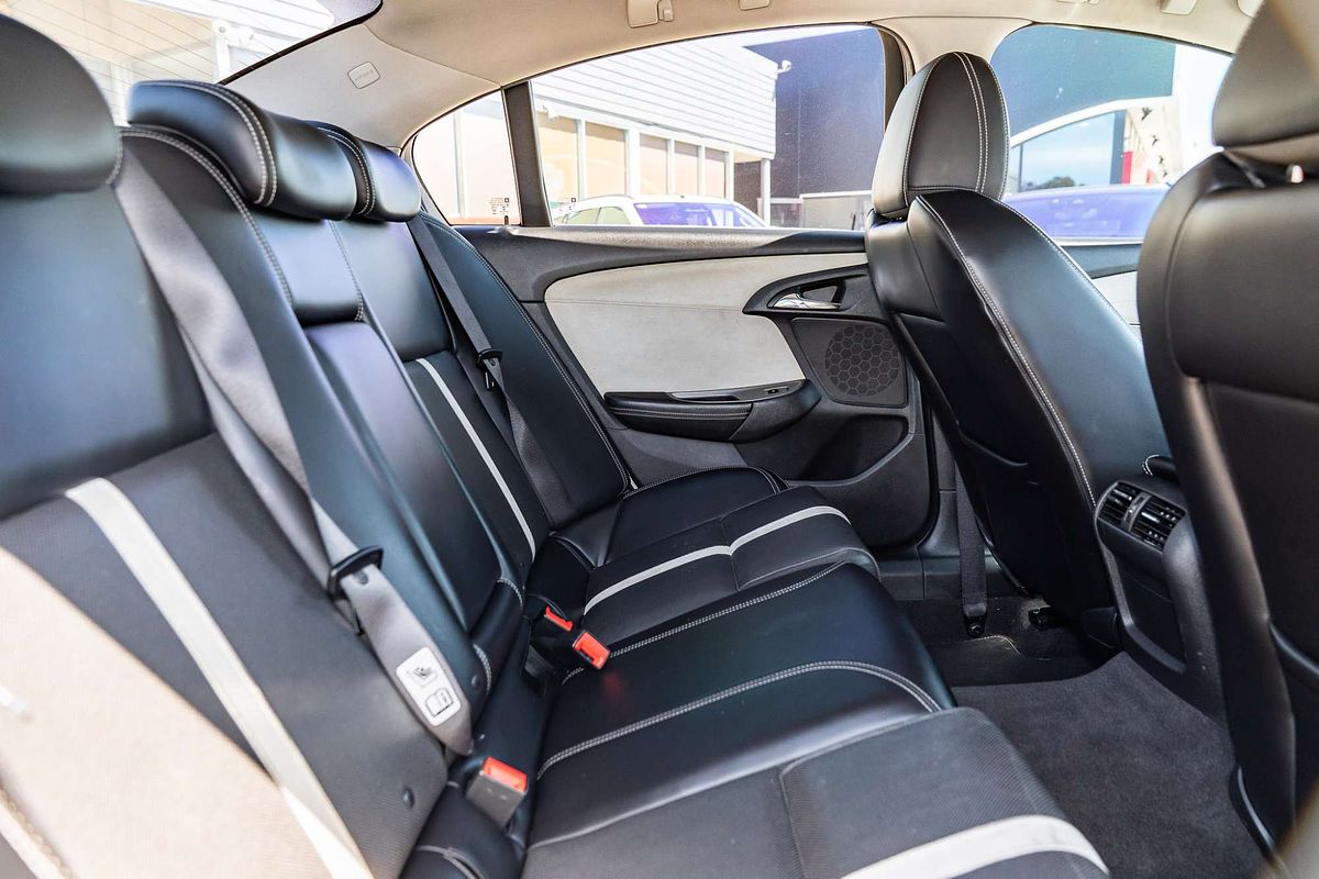 2015 Holden Calais VF