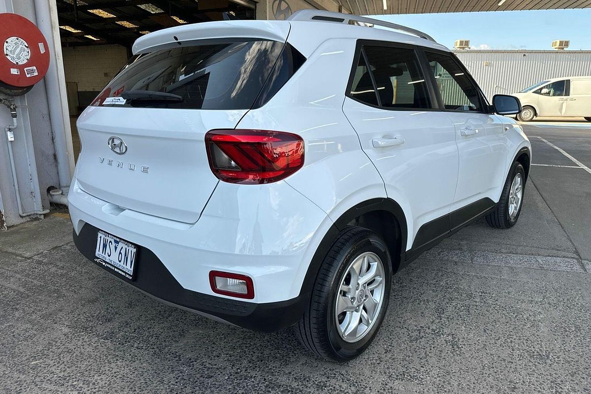 2022 Hyundai Venue QX.V4