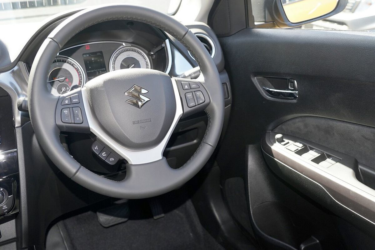 2024 Suzuki Vitara Turbo LY Series II