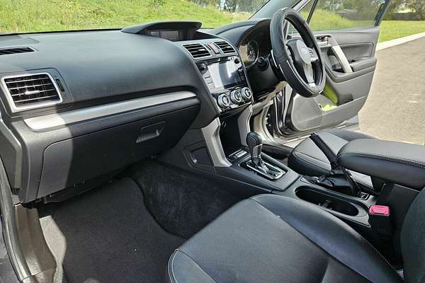 2015 Subaru Forester 2.5i-S S4