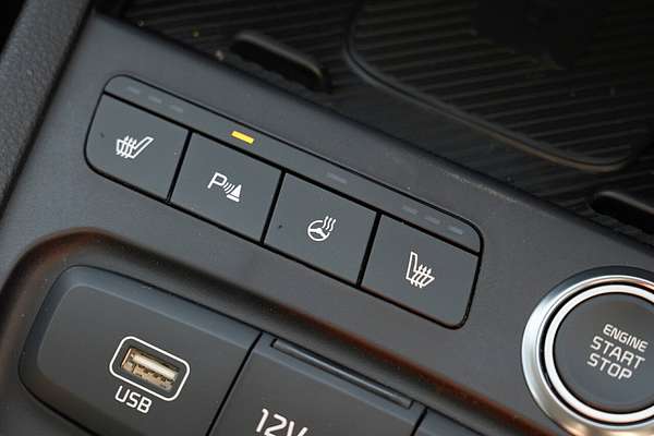 2025 Kia Stonic GT-Line YB PE2