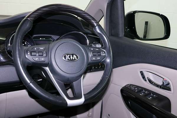 2018 Kia Carnival Platinum YP