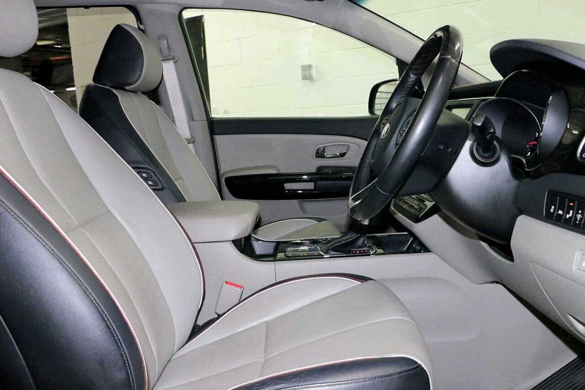 2018 Kia Carnival Platinum YP