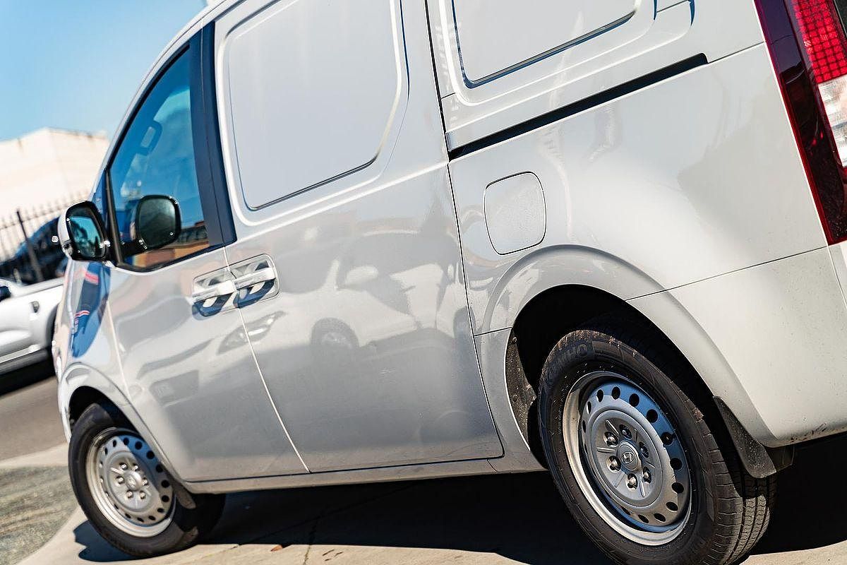 2025 Hyundai STARIA LOAD US4.V3