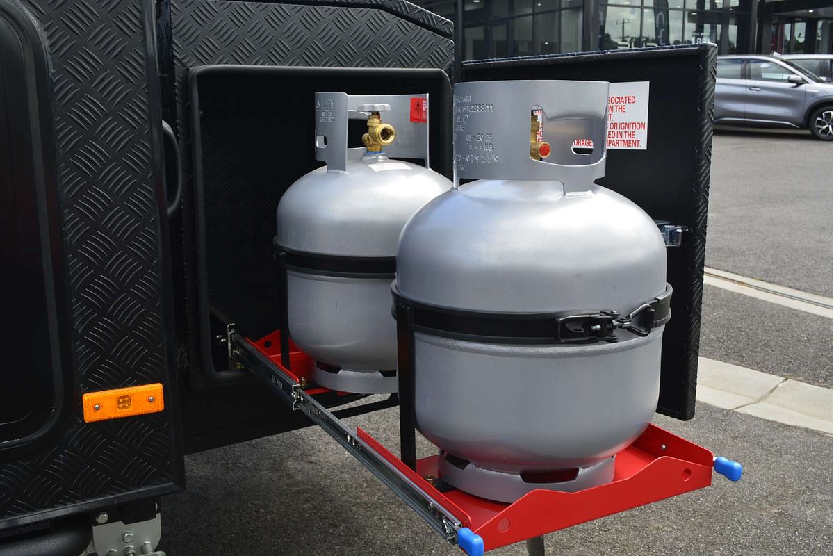 2025 Snowy River SRH16F