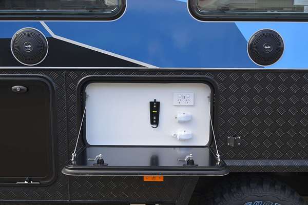 2025 Snowy River SRH16F