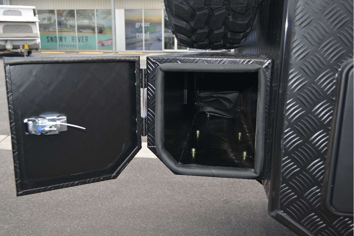 2025 Snowy River SRH16F