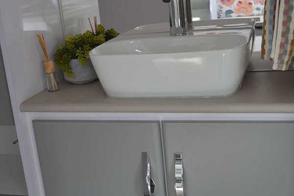 2025 Snowy River SRH16F