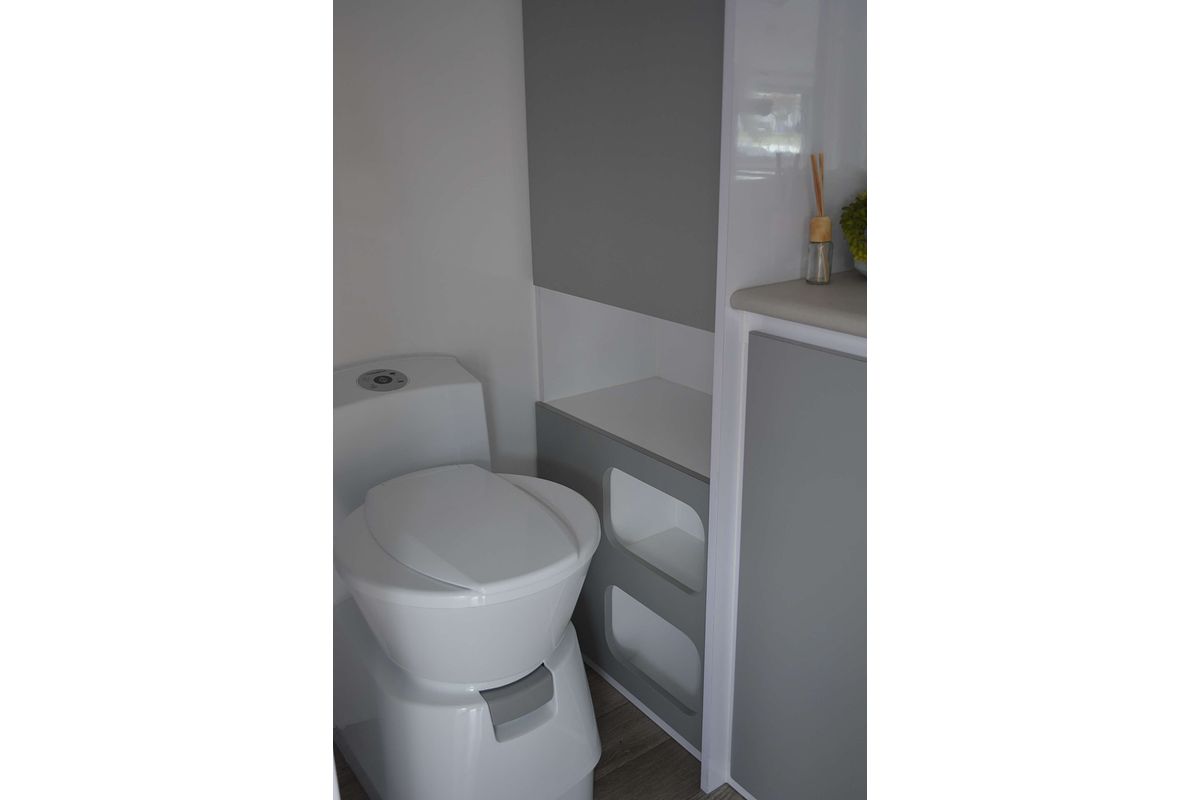 2025 Snowy River SRH16F