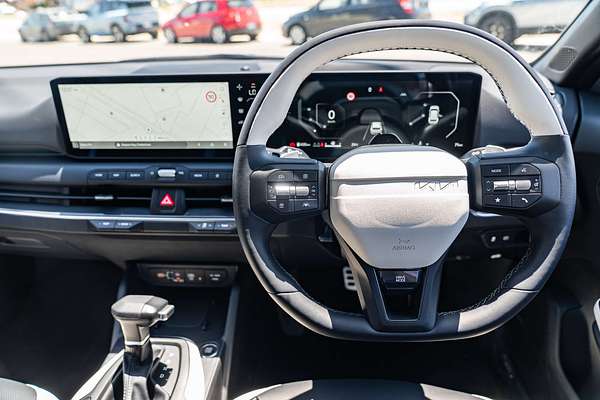 2025 Kia K4 GT-Line CL4m