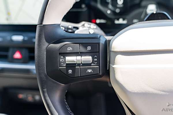 2025 Kia K4 GT-Line CL4m