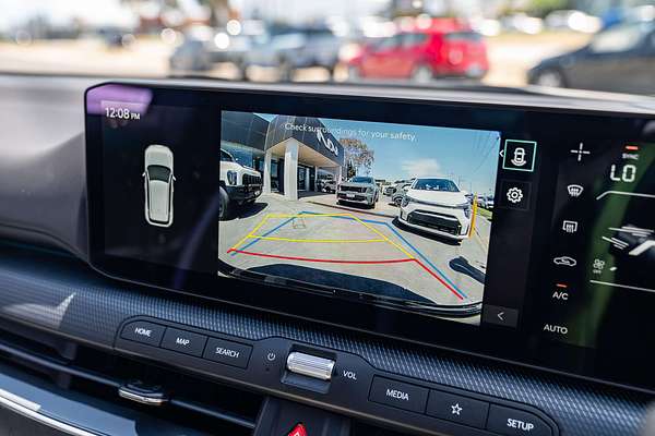 2025 Kia K4 GT-Line CL4m