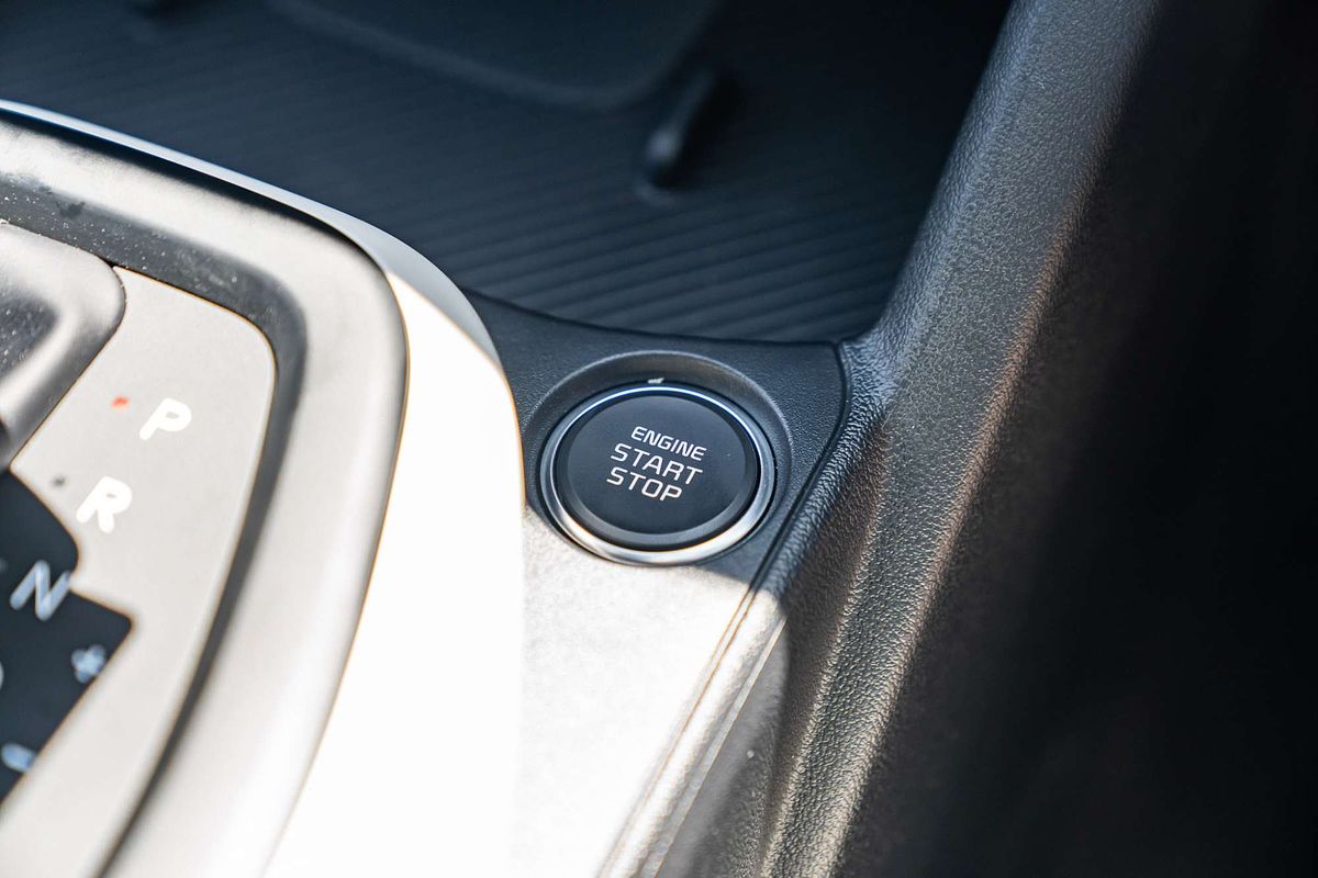 2025 Kia K4 GT-Line CL4m