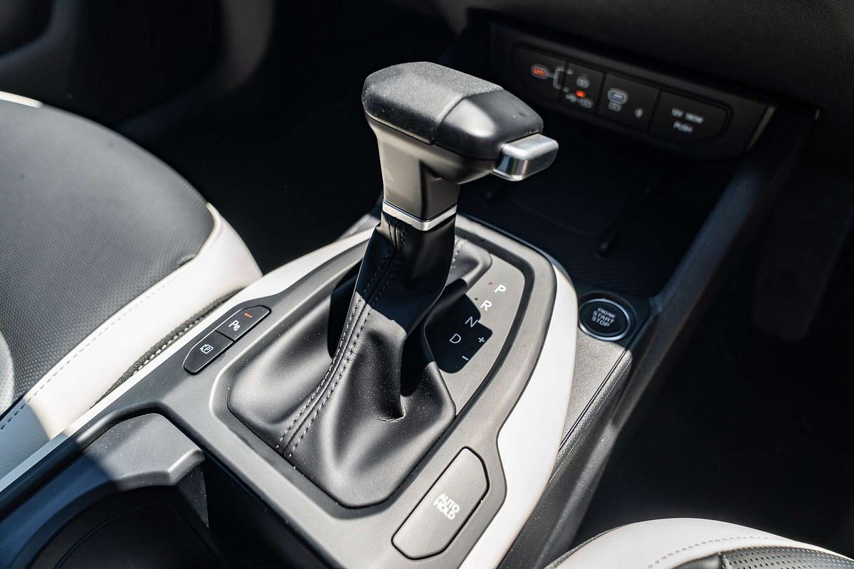 2025 Kia K4 GT-Line CL4m