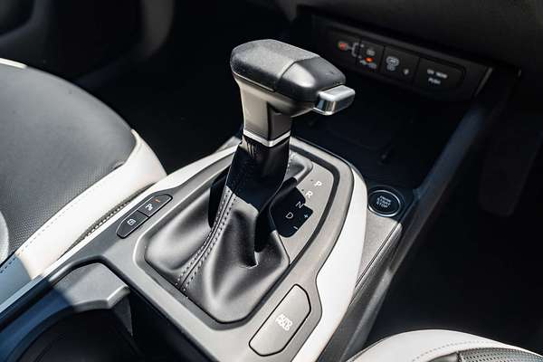 2025 Kia K4 GT-Line CL4m