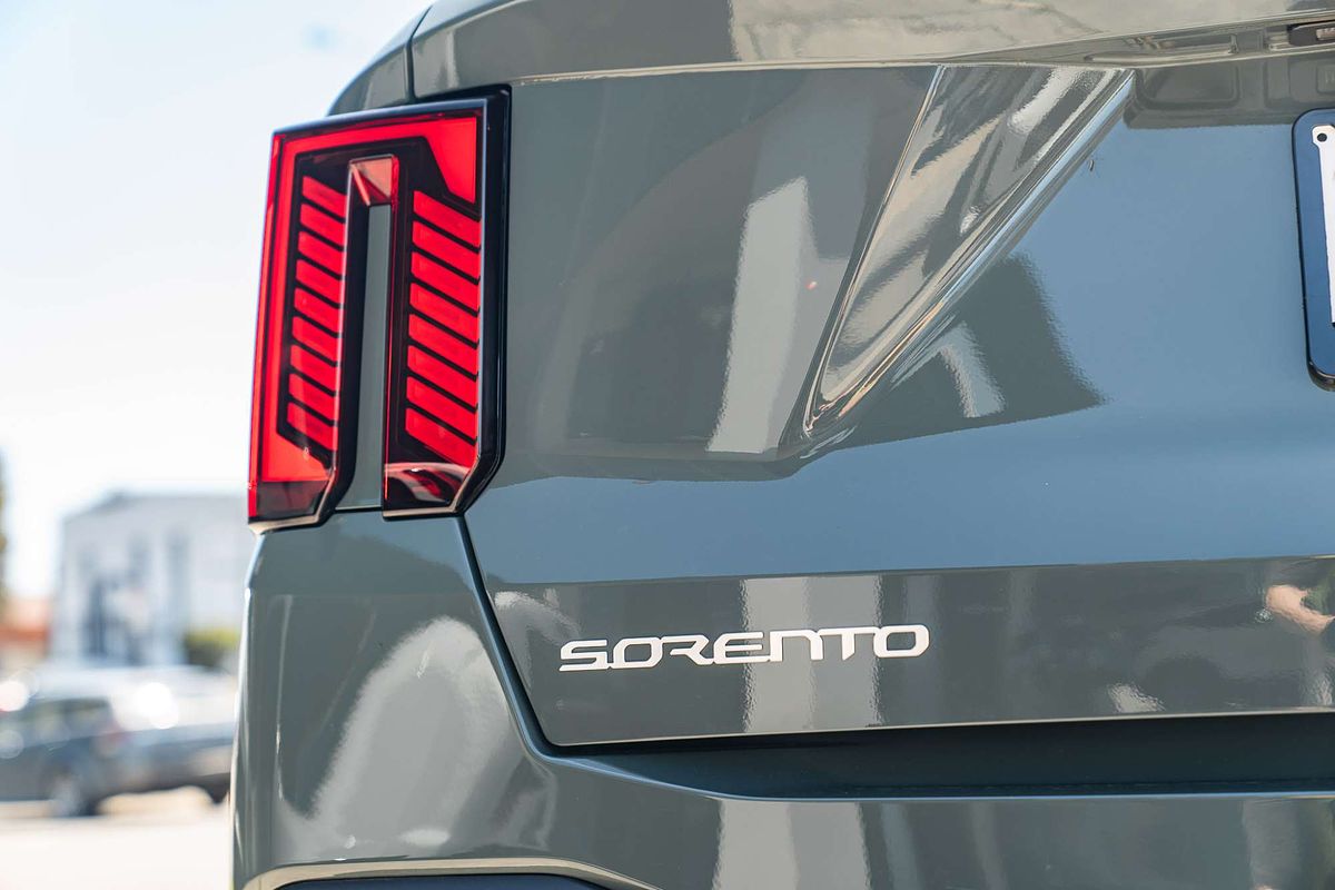2025 Kia Sorento Sport+ MQ4 PE
