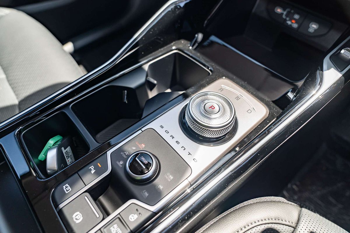 2025 Kia Sorento Sport+ MQ4 PE