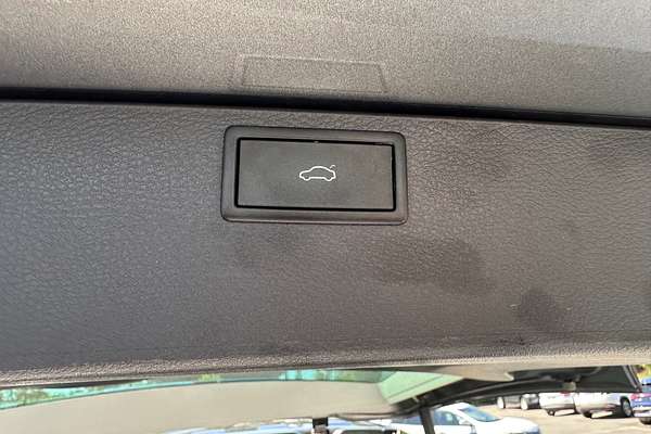 2023 Volkswagen Multivan TDI340 Comfortline Premium T6.1 SWB