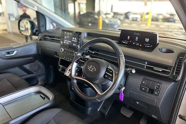 2022 Hyundai STARIA US4.V1