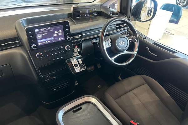 2022 Hyundai STARIA US4.V1
