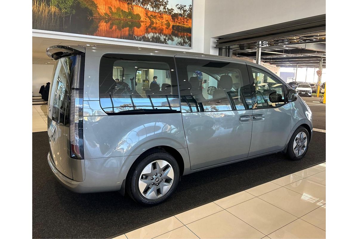 2022 Hyundai STARIA US4.V1