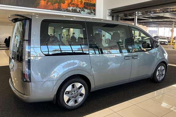 2022 Hyundai STARIA US4.V1