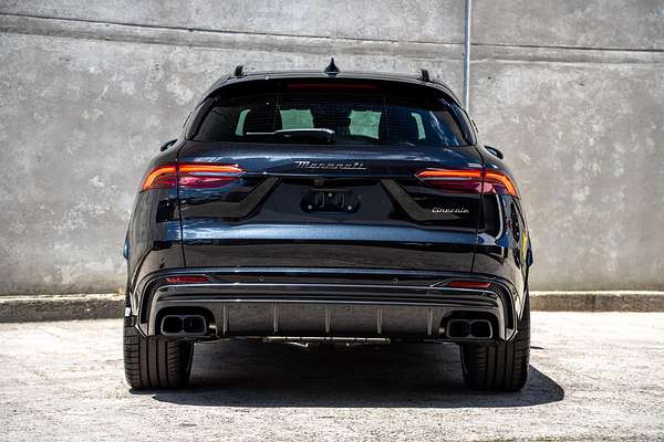 2025 Maserati Grecale Trofeo M182