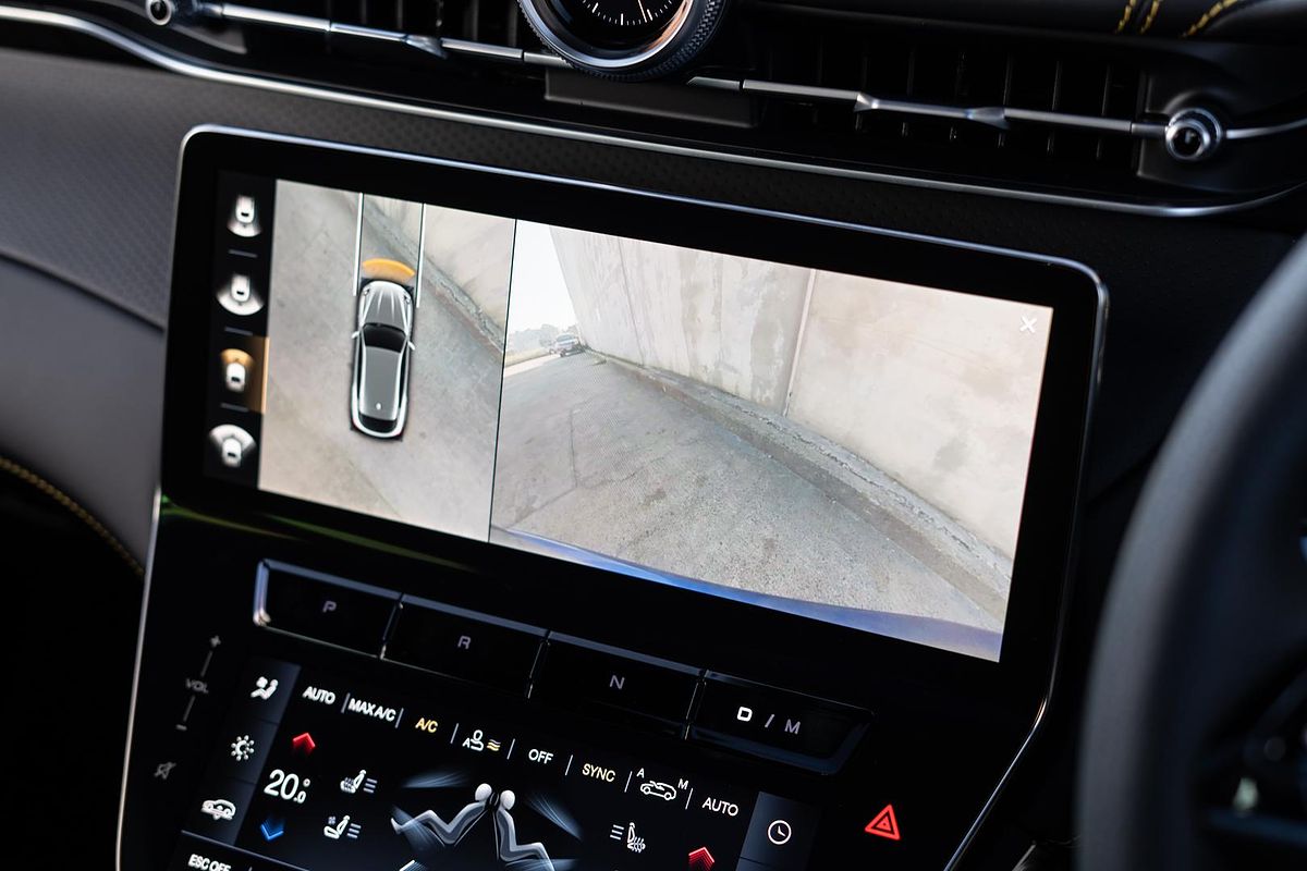 2025 Maserati Grecale Trofeo M182