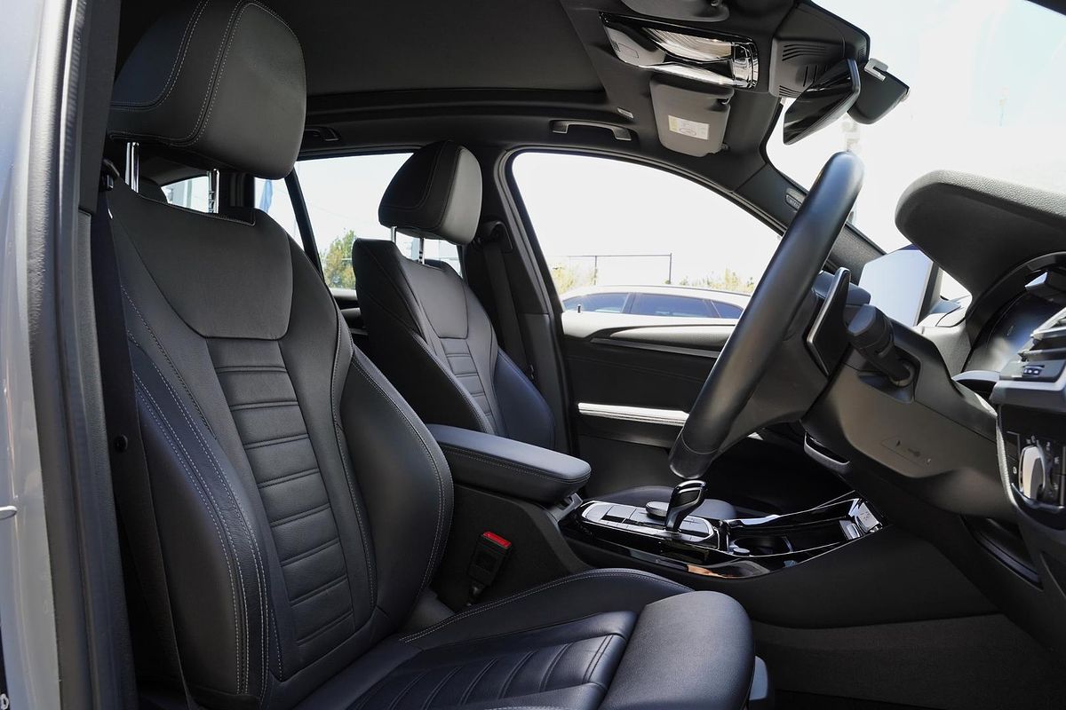 2023 BMW X3 xDrive30i Sport Collection G01 LCI