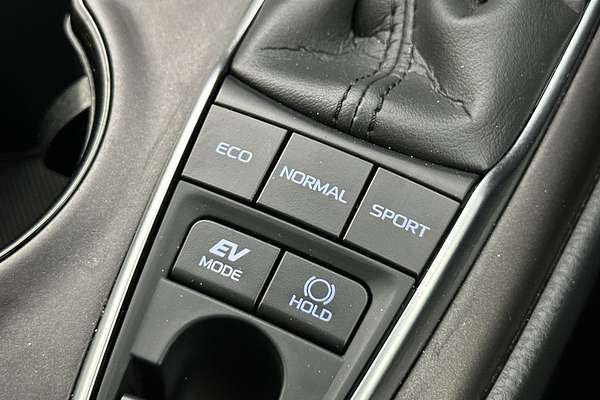 2024 Toyota Camry Ascent AXVH70R