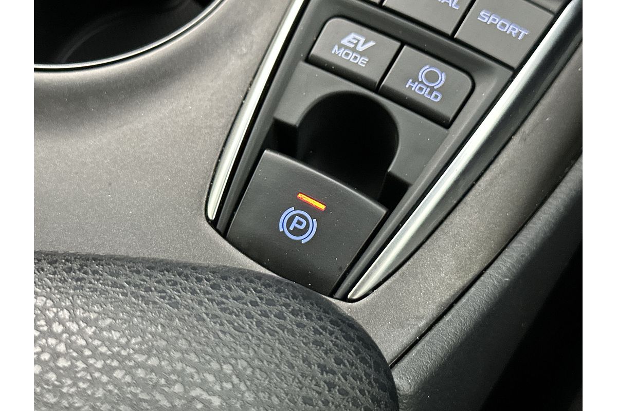 2024 Toyota Camry Ascent AXVH70R