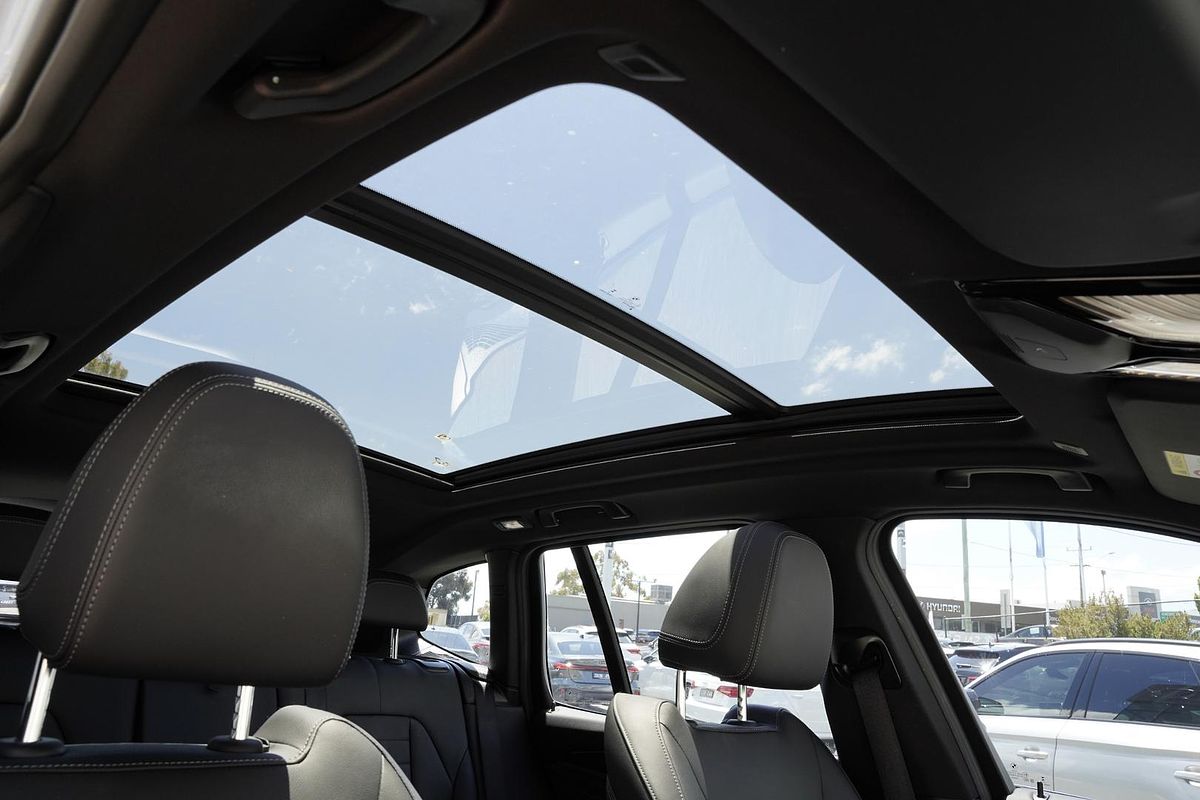 2023 BMW X3 xDrive30i Sport Collection G01 LCI