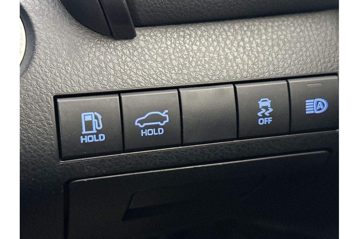 2024 Toyota Camry Ascent AXVH70R