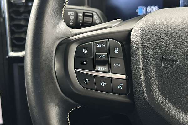 2024 Ford Everest Platinum 3.0L