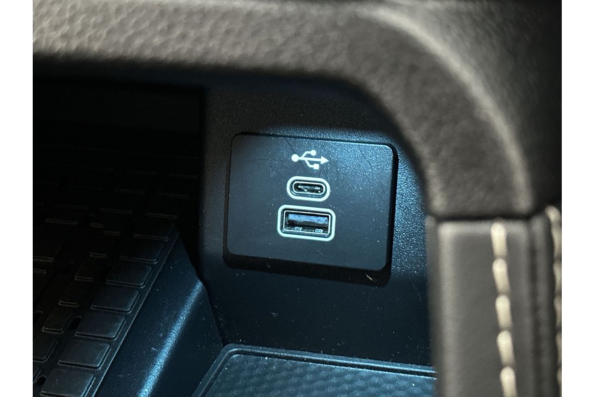 2024 Ford Everest Platinum 3.0L