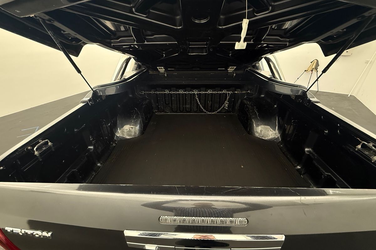 2019 Mitsubishi Triton GLS MR 4X4