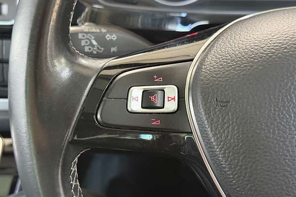 2018 Volkswagen Multivan TDI340 Black Edition T6 SWB