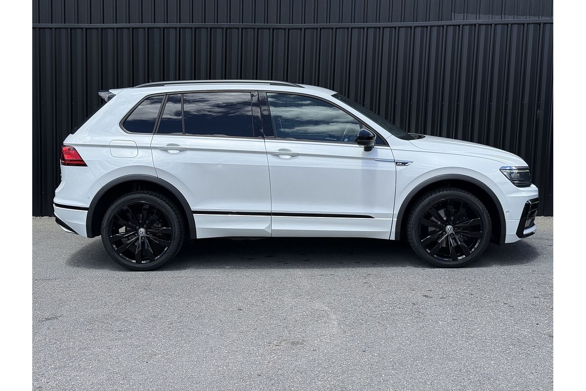 2018 Volkswagen Tiguan Wolfsburg Edition 5N