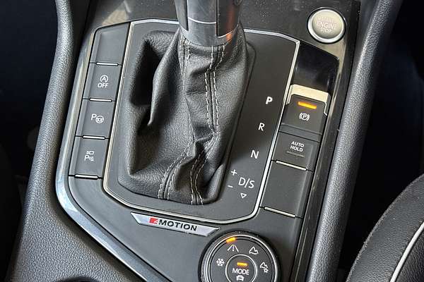 2018 Volkswagen Tiguan Wolfsburg Edition 5N