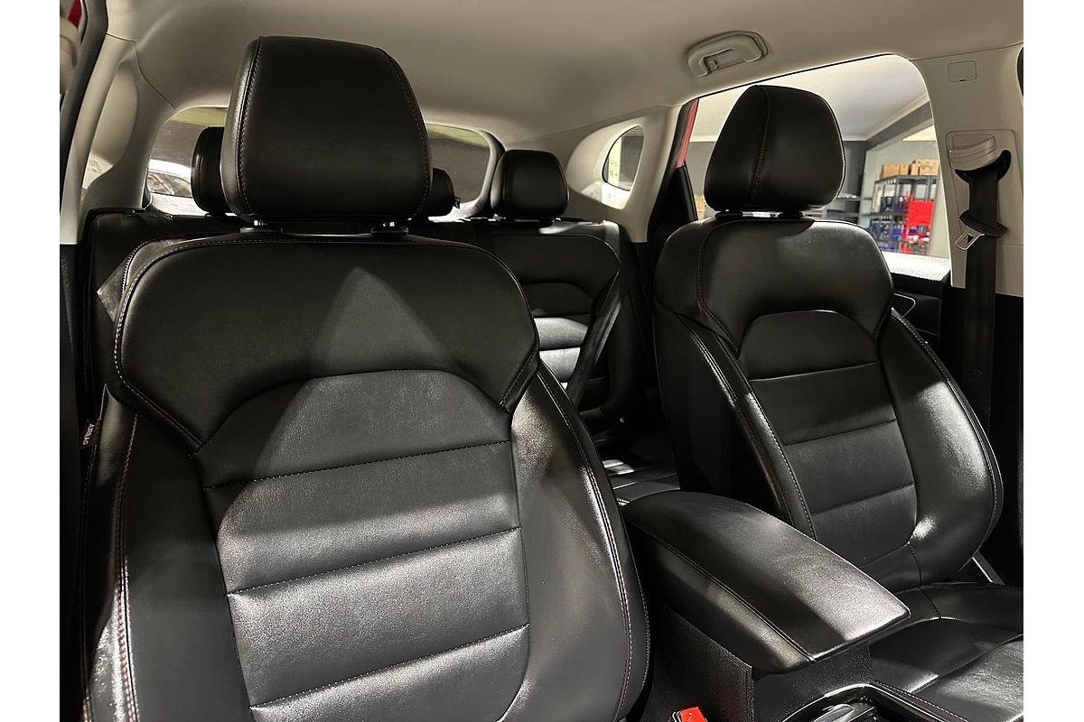 2022 MG HS Vibe SAS23