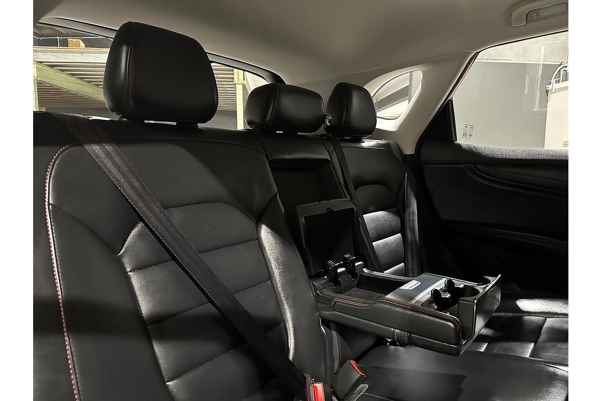 2022 MG HS Vibe SAS23