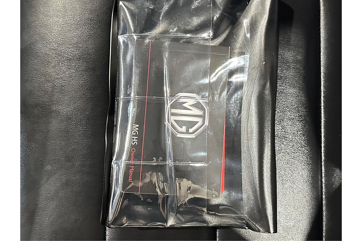 2022 MG HS Vibe SAS23