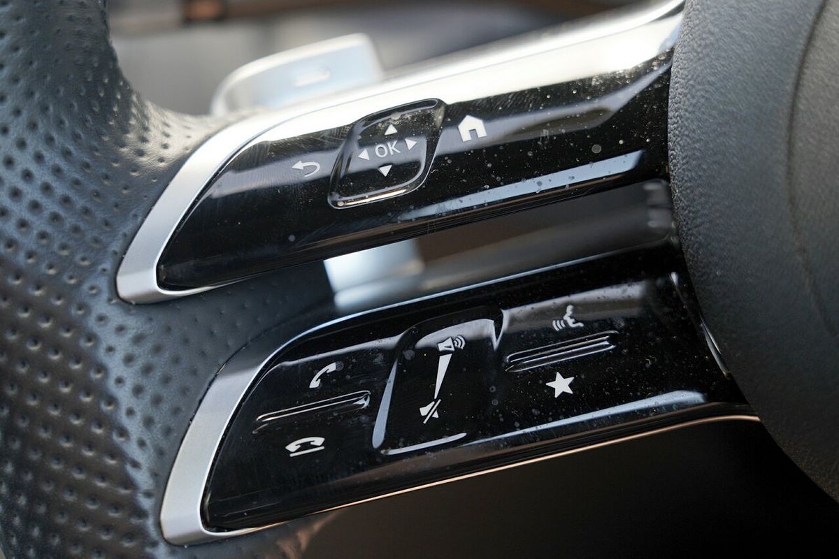 2024 Mercedes-Benz GLC-Class GLC300 X254