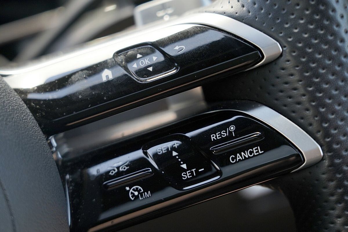 2024 Mercedes-Benz GLC-Class GLC300 X254