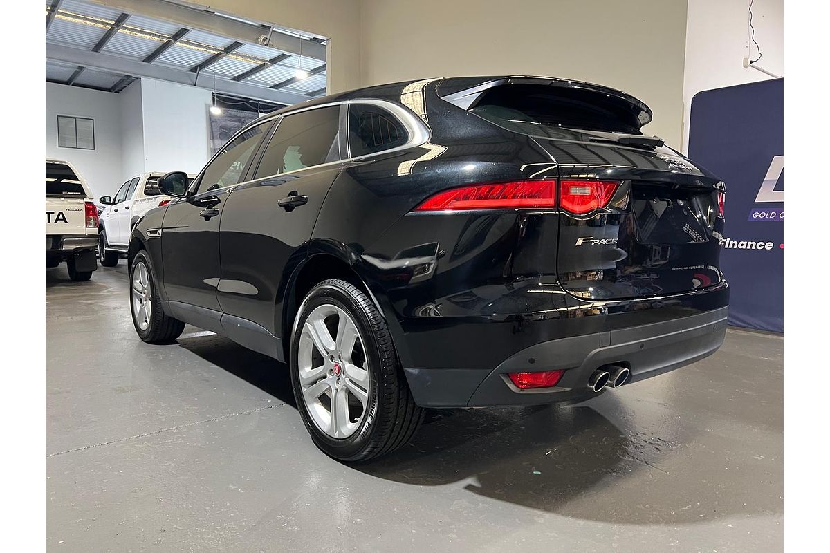 2017 Jaguar F-PACE 20d Prestige X761