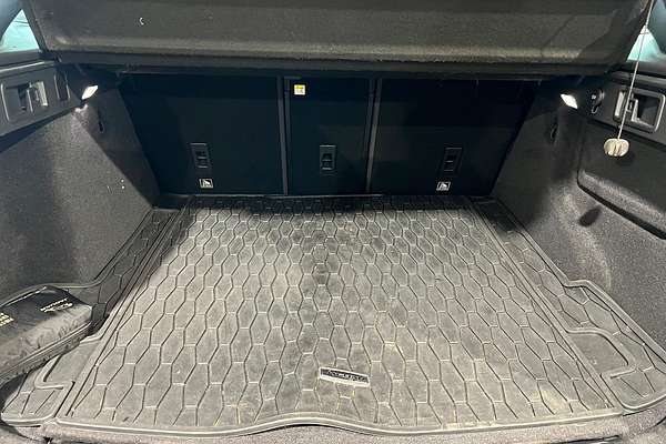 2017 Jaguar F-PACE 20d Prestige X761