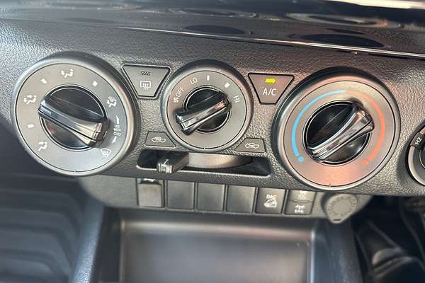 2021 Toyota Hilux SR GUN126R 4X4