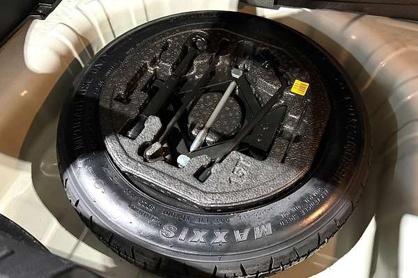 2023 Kia Stonic S YB